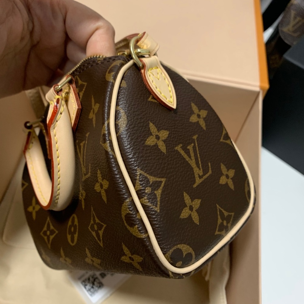 BNIB LV Speedy Nano - Picture 5 of 7
